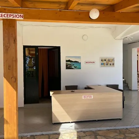 Hotel Nino Dhërmi