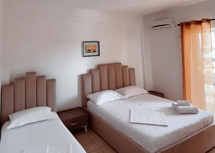 Nino Hotel