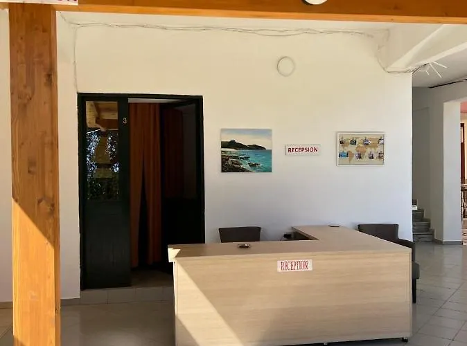 Hotel Nino Dhërmi