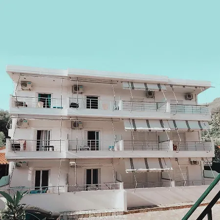 Hotel Nino Dhërmi